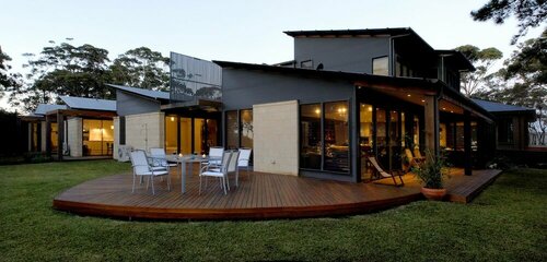 Гостиница By the Beach B&b and Apartments в Новом Южном Уэльсе