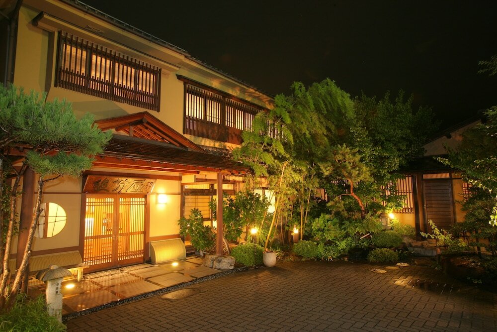 Фото Oiwakeya Ryokan