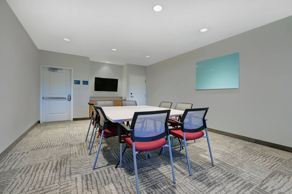Фото TownePlace Suites by Marriott Sacramento Airport Natomas