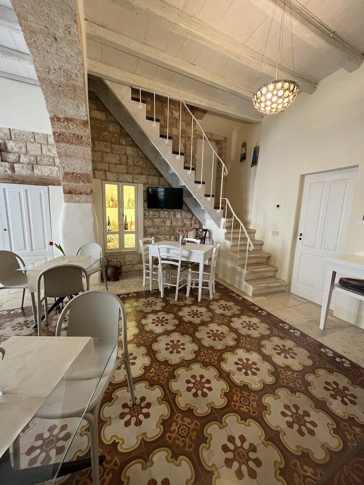 Фото Antico Mondo Rooms & Suites