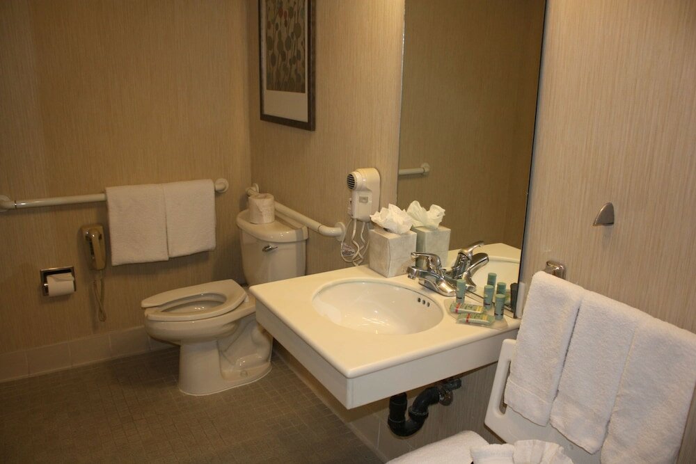 Фото SenS Suites Livermore, SureStay Collection by Best Western