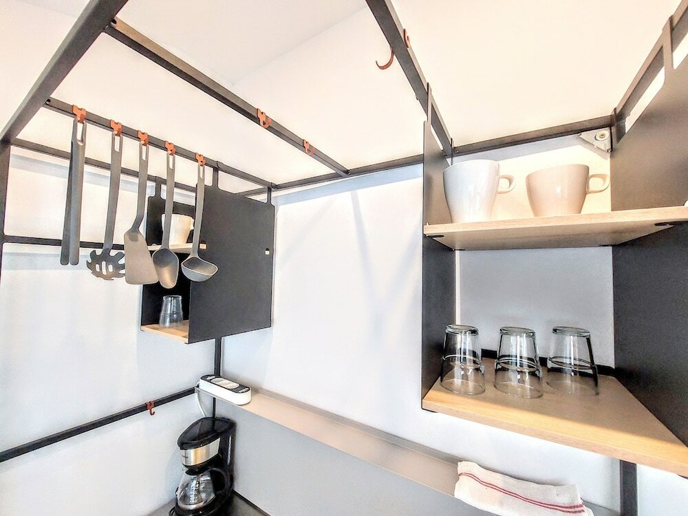 Фото Main Square Apartments & More