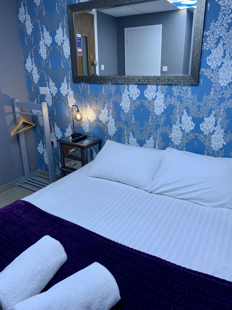 Фото The Melville Hotel by Rokxy - Kings Cross