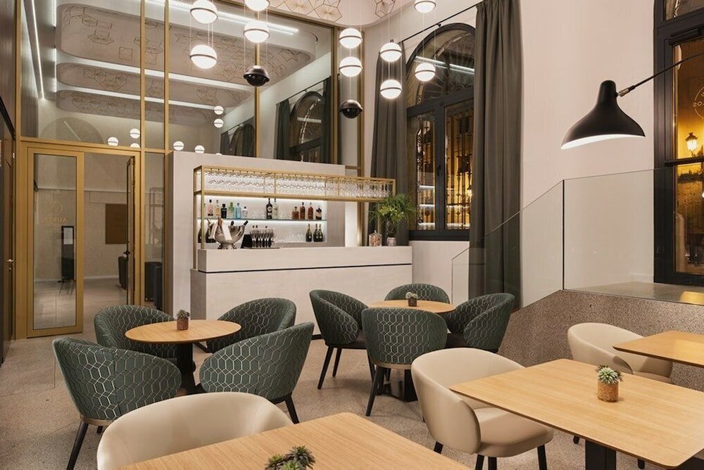 Фото Áurea Palacio de Correos by Eurostars Hotel Company