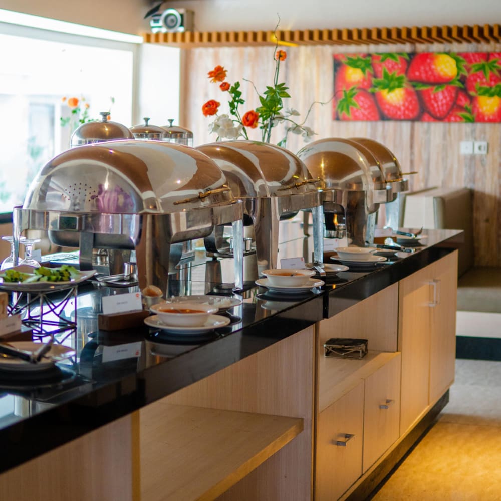 Фото The Sun Hotel & SPA