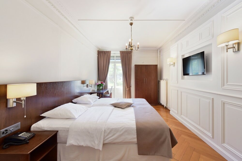 Фото J5 Hotels Helvetie Montreux