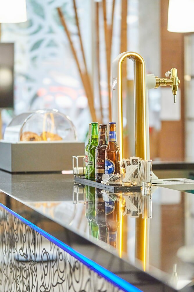 Фото Hotel Silken Puerta de Valencia