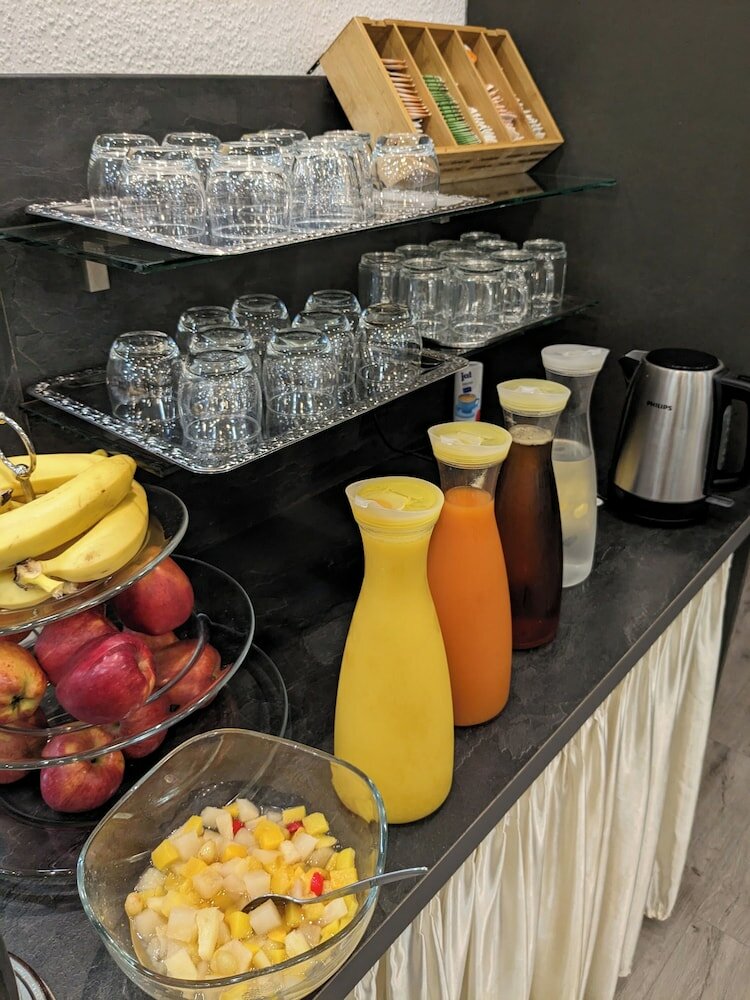 Фото Adler Hotel Frankfurt