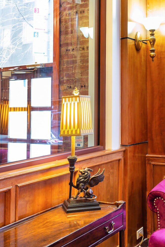 Фото Hotel St. James