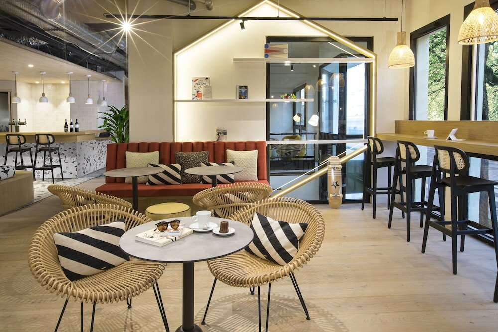 Фото Hôtel Life Bordeaux Gare - Bg