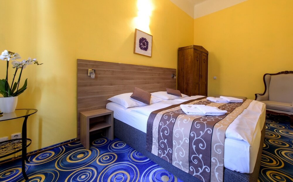 Фото Hotel Otakar