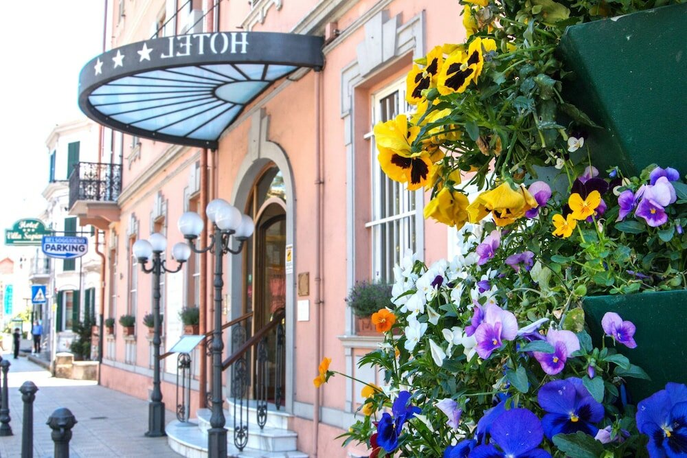 Фото отеля 5