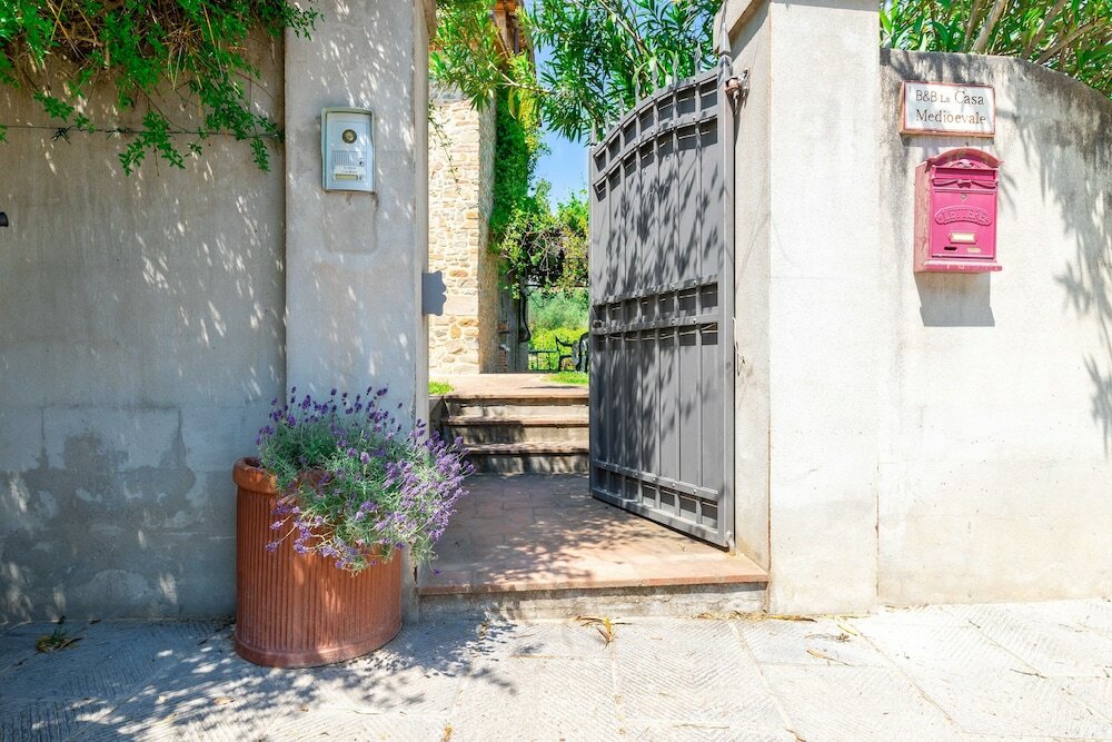 Фото La Casa Medioevale B&b