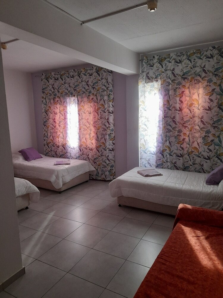 Фото Onisillos Hotel