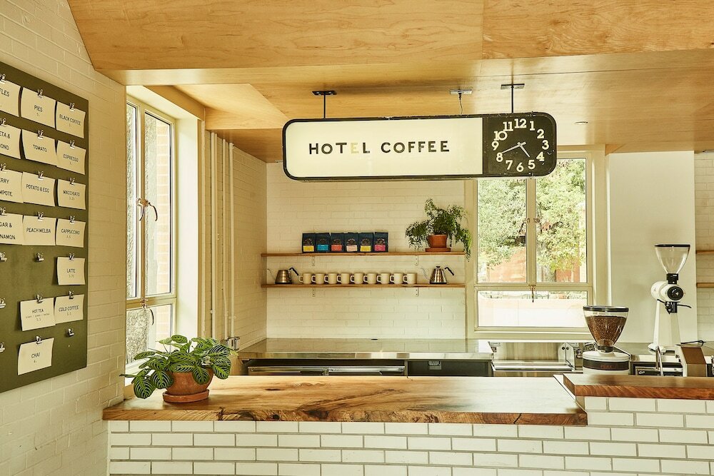 Фото The Carpenter Hotel