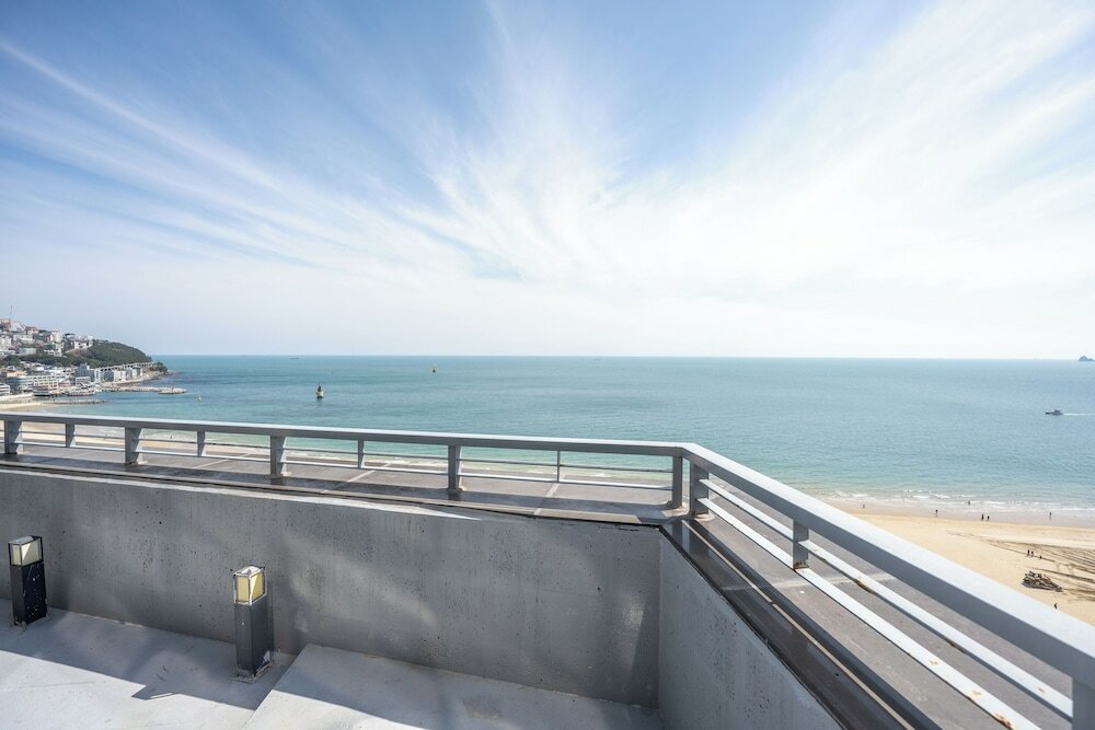 Фото Sunset Business Hotel