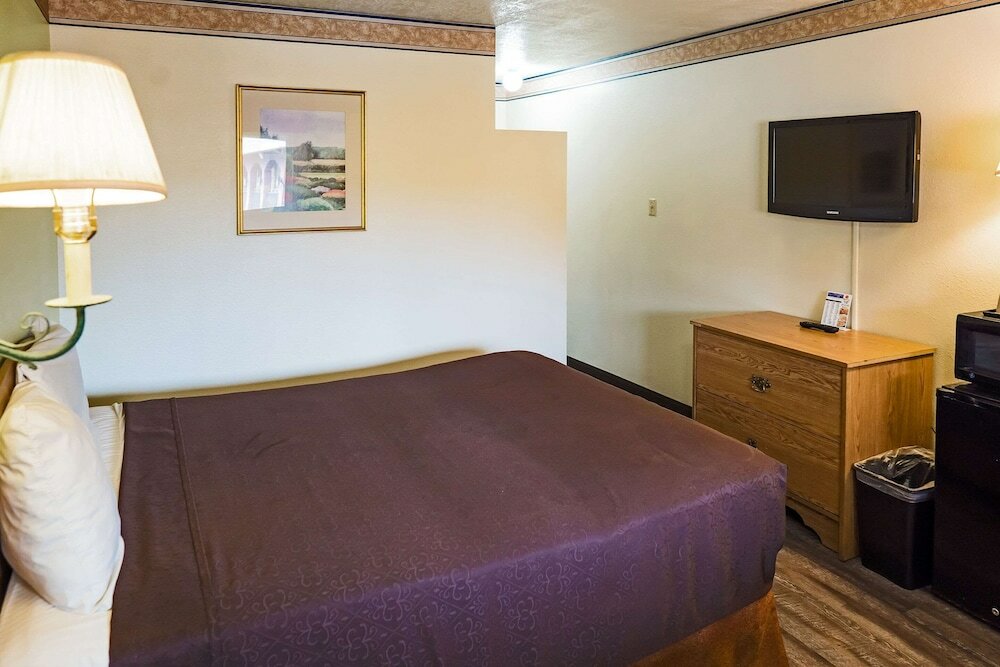 Фото Rodeway Inn Albuquerque Downtown on Rt 66