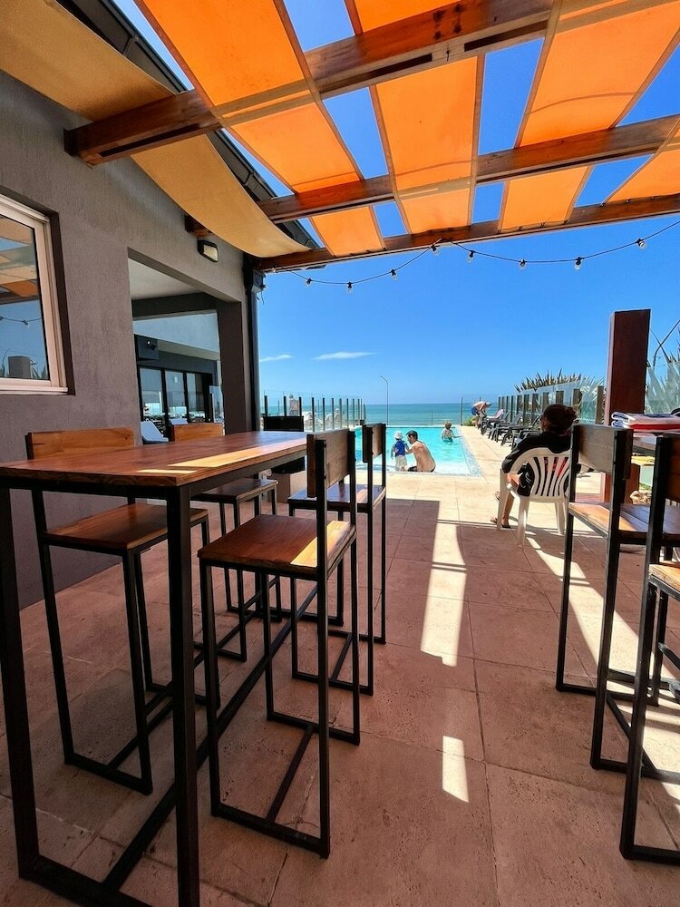 Фото Hotel Aatrac