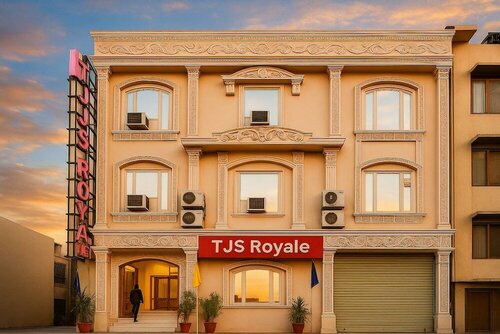 Гостиница Hotel Tjs Royale в Дели