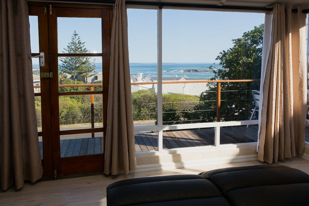 Фото Blaauw Village