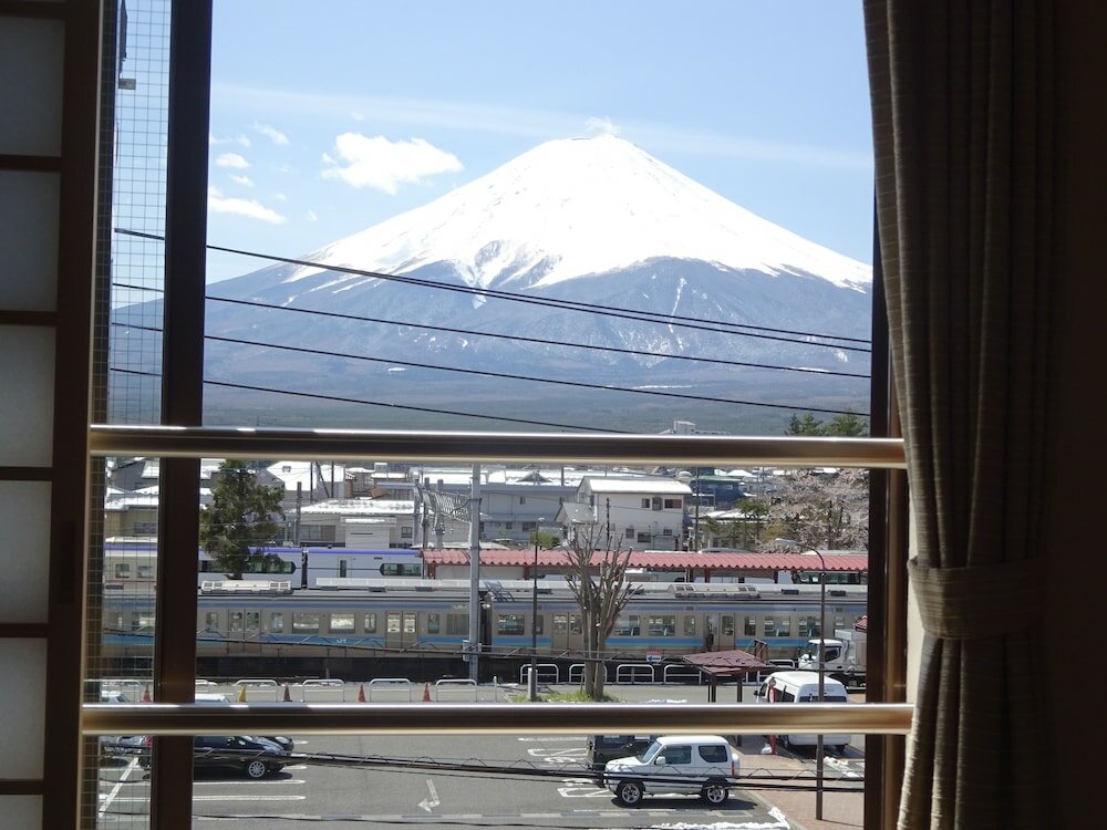 Фото Kawaguchiko Station Inn