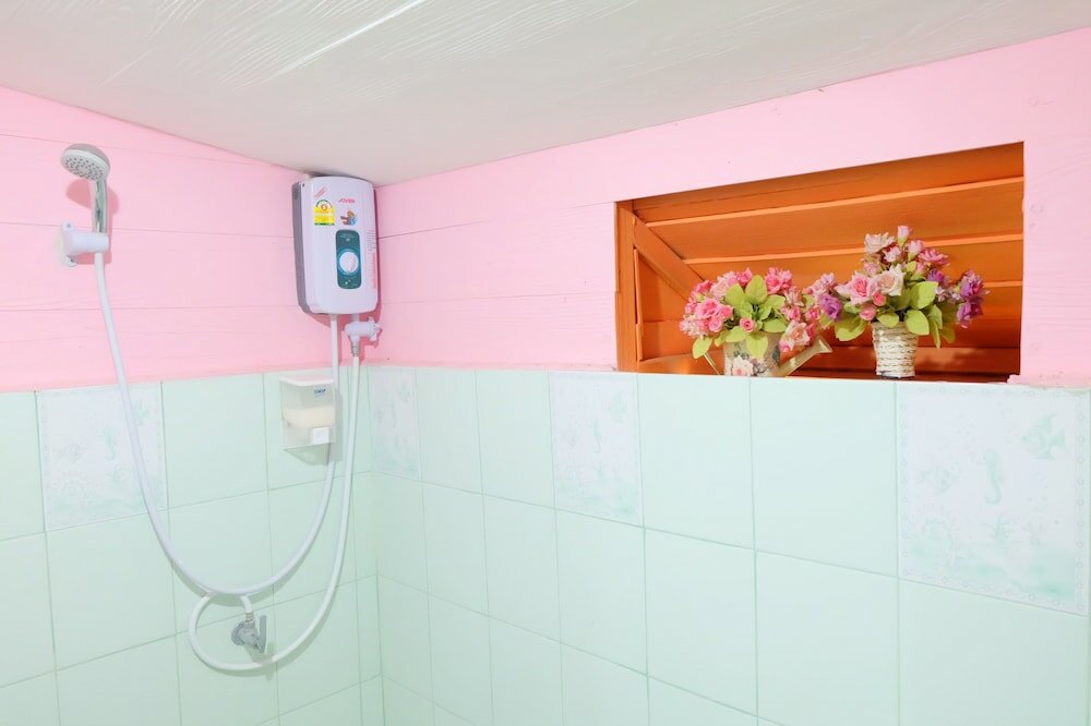 Фото A Houses Homestay