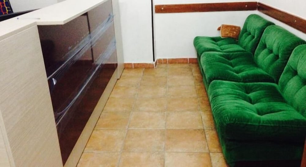 Фото Two Ducks Hostel