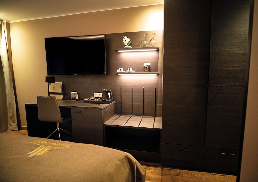 Фото Skyline Hotel