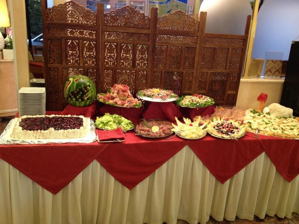 Фото Hotel Britannia