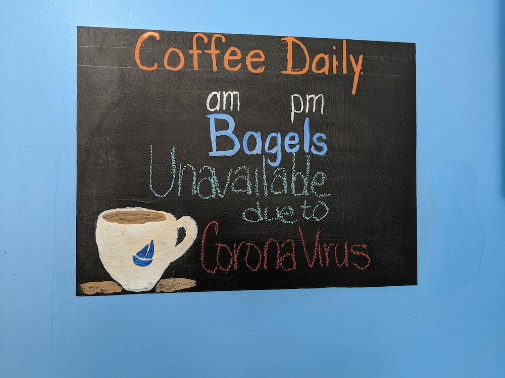 Фото Charlroy Motel