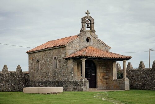 Внешний вид отеля CoolRooms Palacio de Luces Relais & Châteaux в Колунге, фото 4