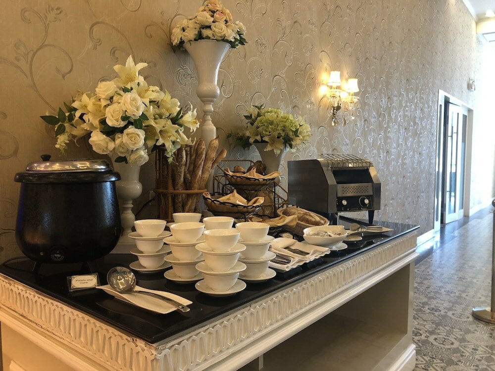 Фото Rizal Park Hotel