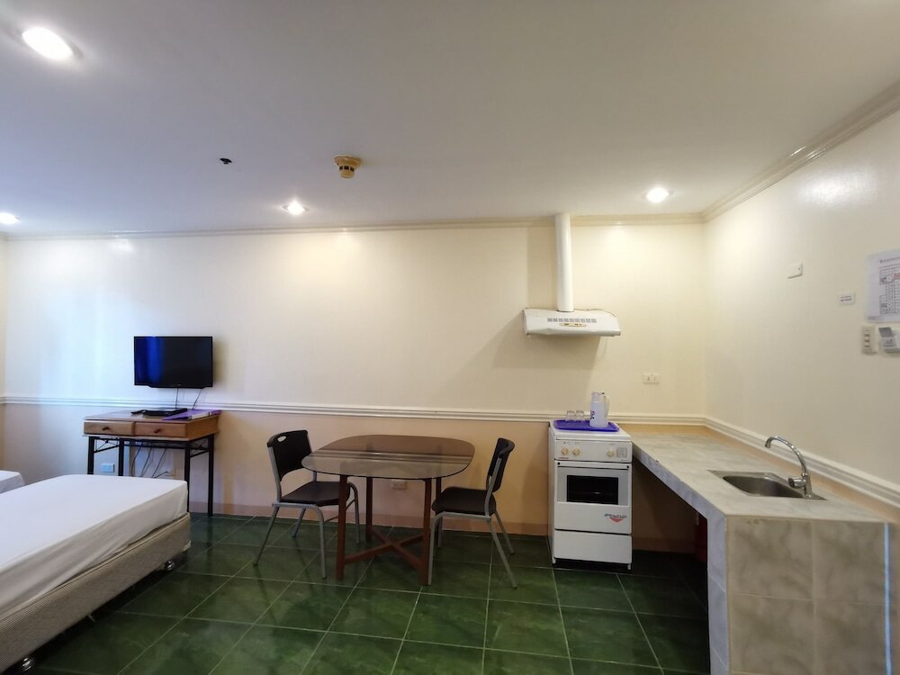 Фото Metro Park Hotel Cebu City