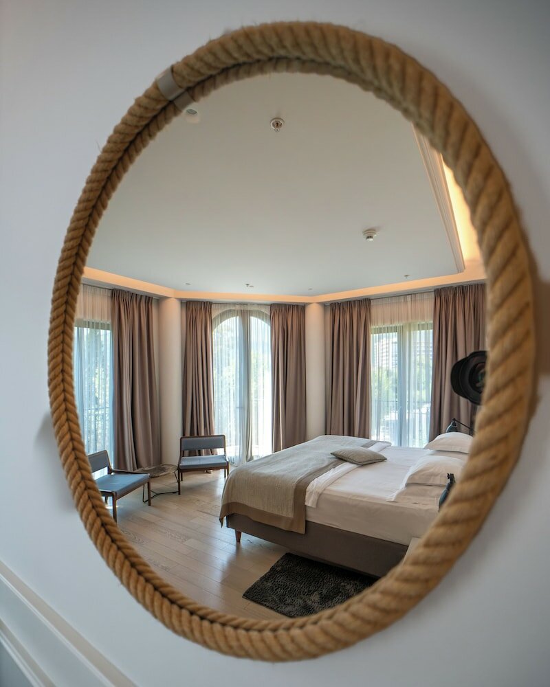 Фото Hotel Majestic