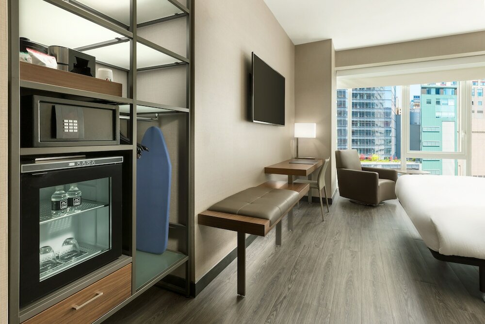 Фото Ac Hotel by Marriott New York Times Square