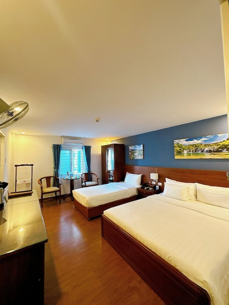 Фото A25 Hotel - 137 Nguyen Du Dn