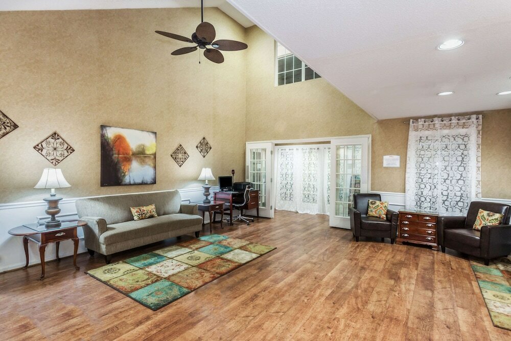 Фото Baymont by Wyndham Valdosta at Valdosta Mall