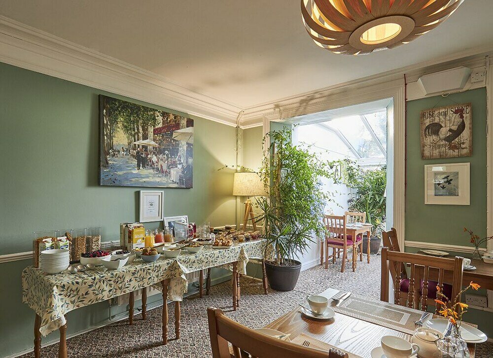 Фото Bosavern House