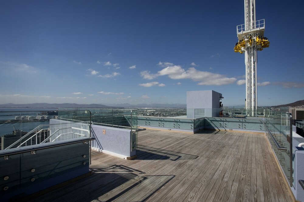 Фото Hotel Sky Cape Town
