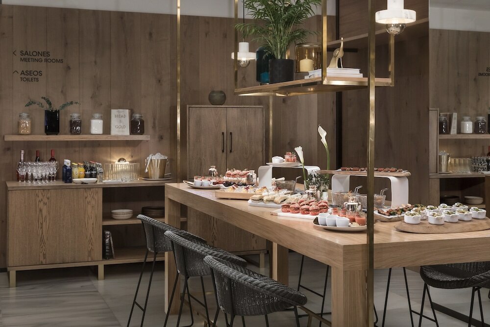 Фото Melia Madrid Serrano