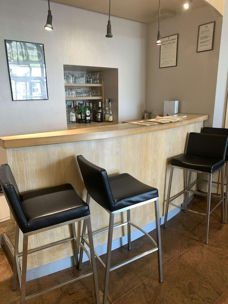 Фото Hotel Kyriad Rodez