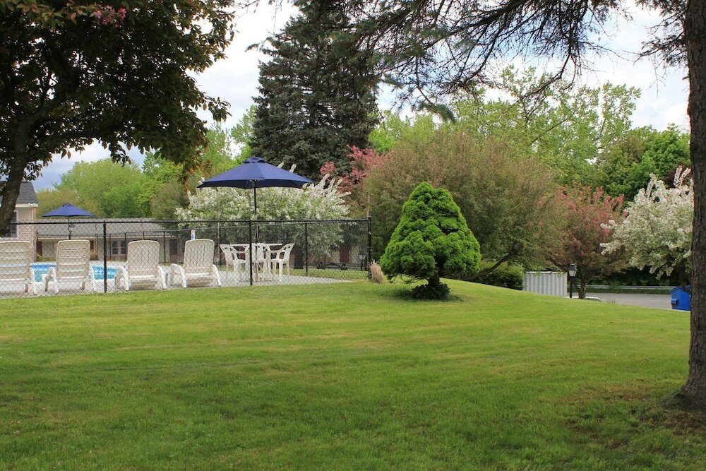 Фото Berkshire Inn