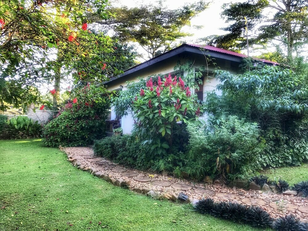 Фото Gately Inn Entebbe