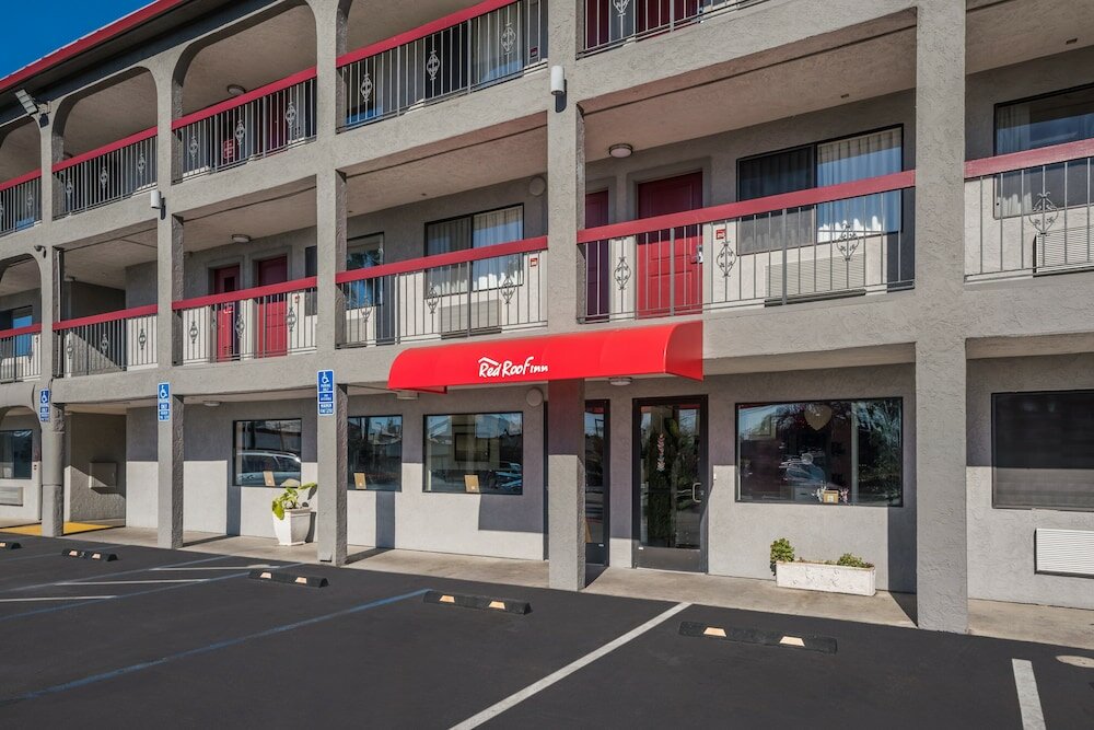 Фото Red Roof Inn Stockton