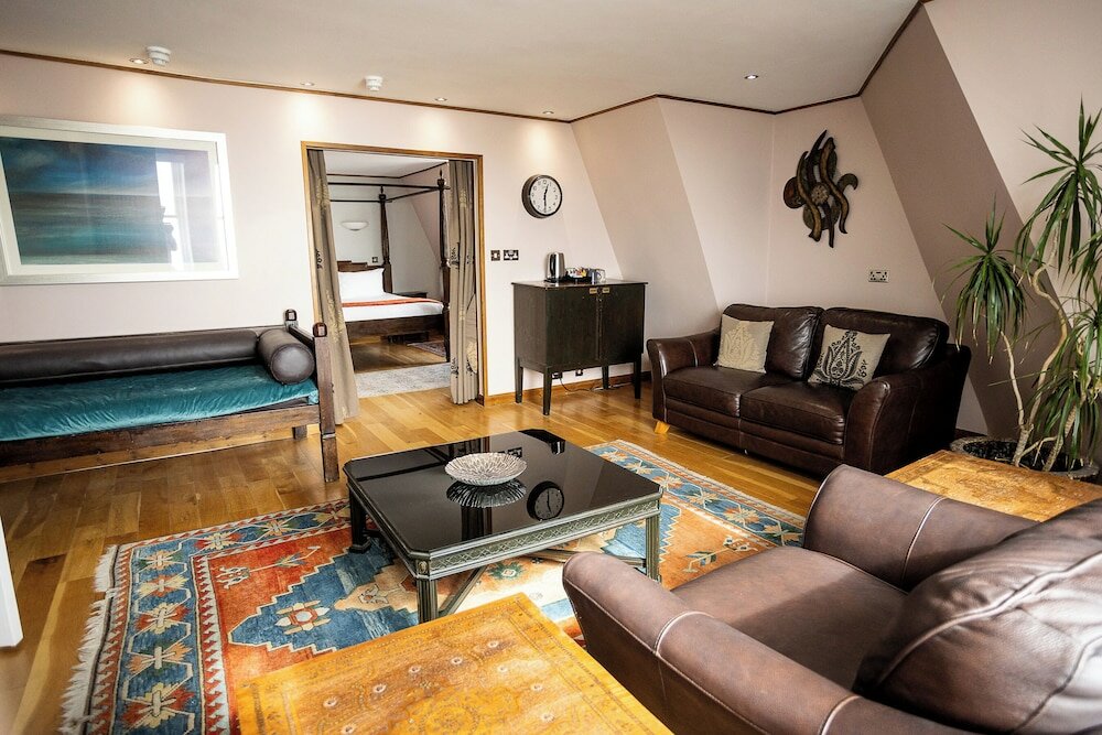 Фото Amsterdam Hotel and A Bar