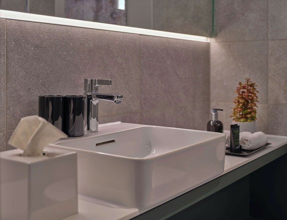 Фото Adina Apartment Hotel Wiesbaden