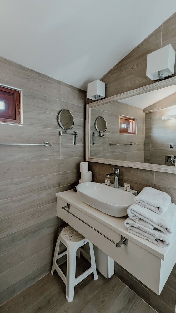 Фото Ariadnes Holiday Accommodation II