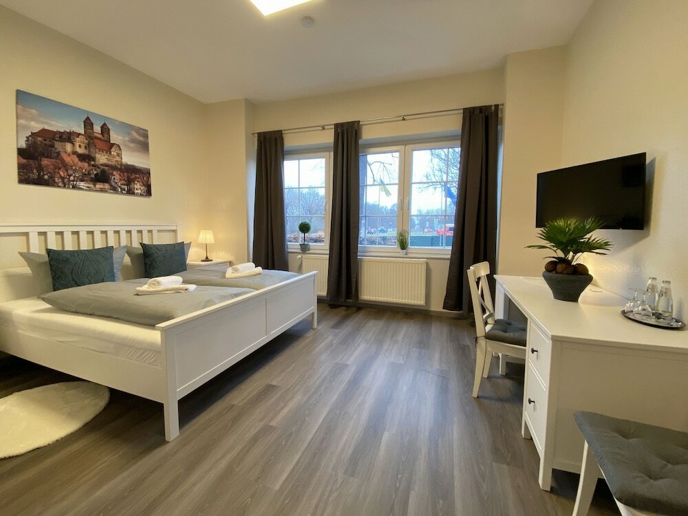 Фото Regiohotel Quedlinburger Hof