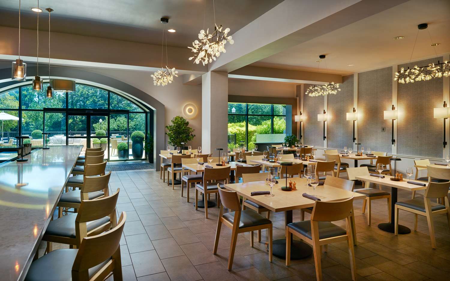 Фото Hilton Atlanta Northeast