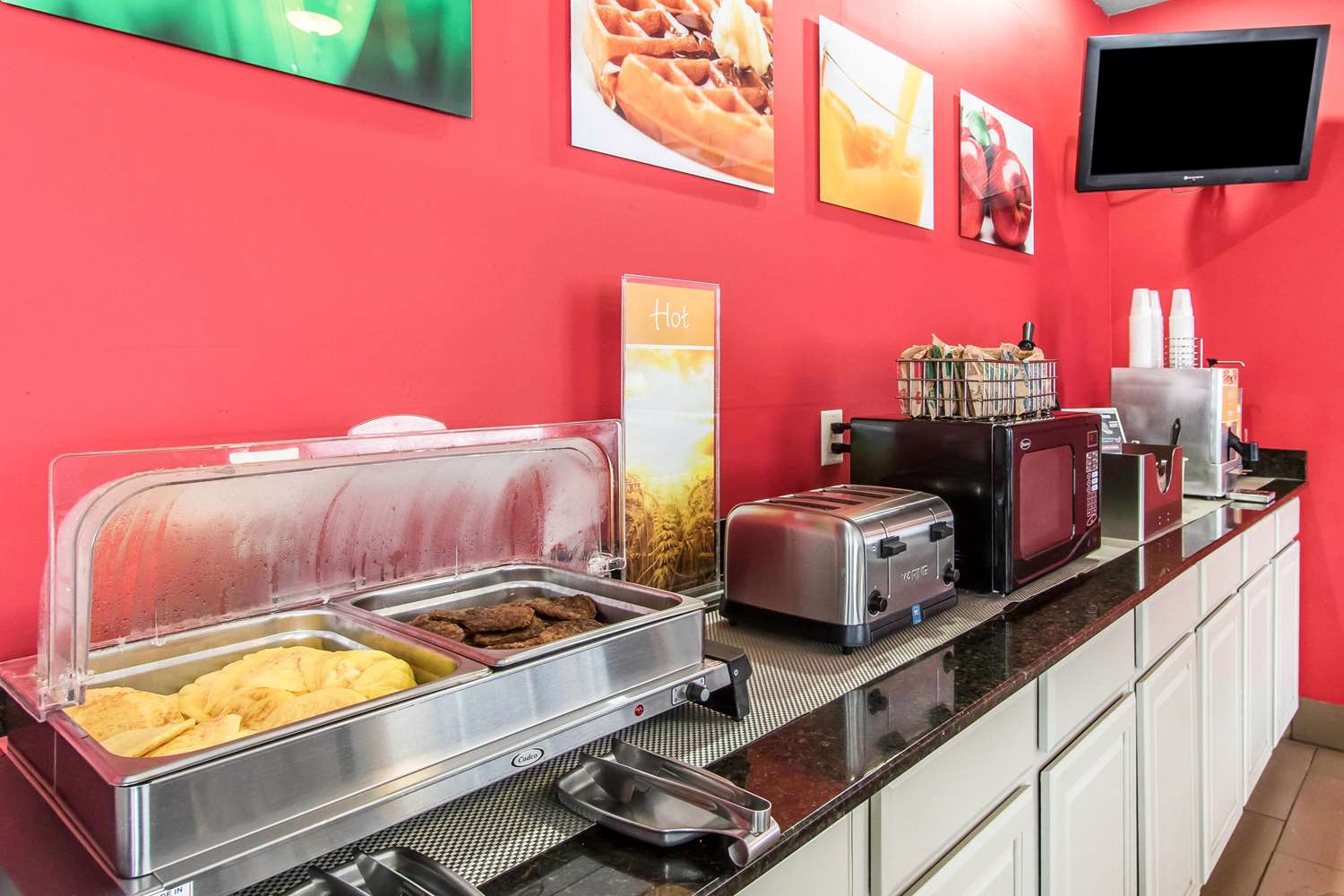 Фото Quality Inn Downtown Historic District